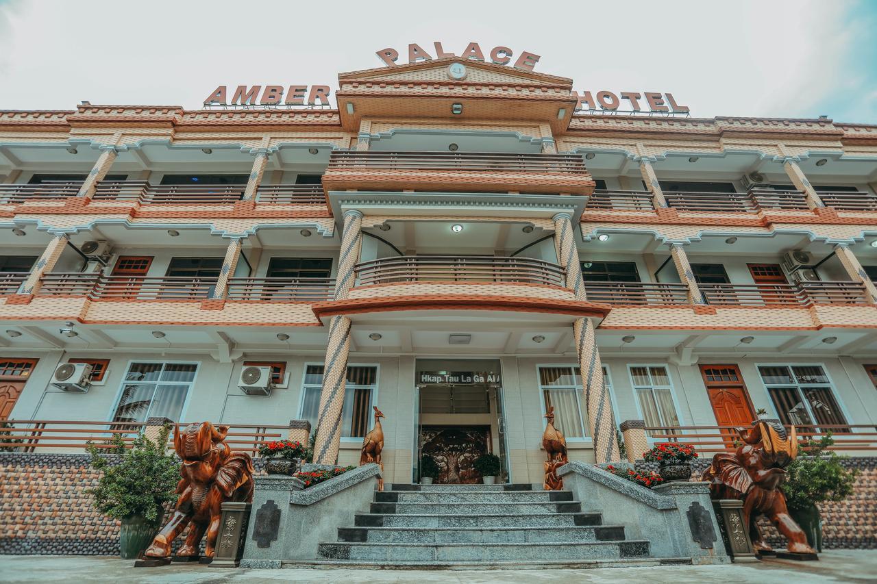 Amber Palace Hotel Myitkyinā Exterior photo